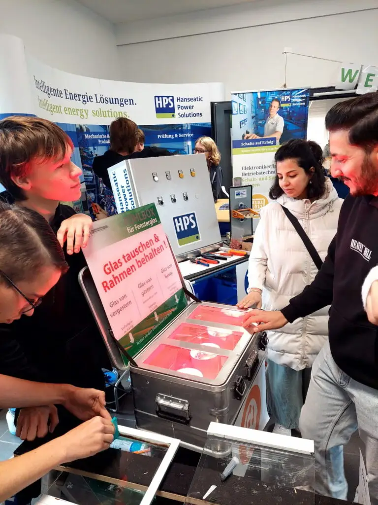 Auf der Messe mit unserer Fühlbox